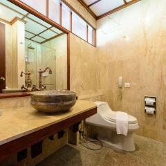 Отель Khaolak Oriental Resort ванная