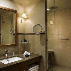Отель Sofitel Lyon Bellecour ванная фото 2