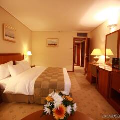 Отель Crowne Plaza Bucharest, an IHG Hotel Румыния, Бухарест - отзывы, цены и фото номеров - забронировать отель Crowne Plaza Bucharest, an IHG Hotel онлайн удобства в номере
