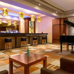 Отель Ramada by Wyndham Sofia City Center Болгария, София - 4 отзыва об отеле, цены и фото номеров - забронировать отель Ramada by Wyndham Sofia City Center онлайн гостиничный бар