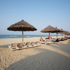 Отель Blue An Bang Villa пляж