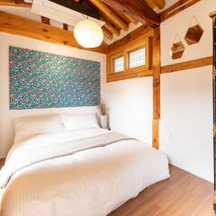 Отель Open Real Luxury Korean Hanok Южная Корея, Сеул - отзывы, цены и фото номеров - забронировать отель Open Real Luxury Korean Hanok онлайн комната для гостей фото 2