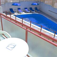 Отель Hostal Residencia Molins Park балкон