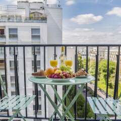 Отель EUROPEA Eiffel Tower View Residence Париж балкон