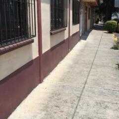 Отель Hostal Estudio Espartaco Мехико парковка