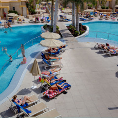 SBH Monica Beach Hotel - All Inclusive бассейн