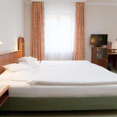 Hotel Haus Am Park In Bad Homburg V D Hoehe Germany From 90