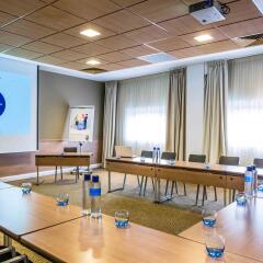 Отель Novotel London Paddington детские мероприятия фото 2