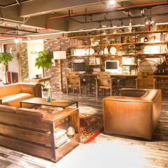 Отель James Joyce Coffetel (guangzhou exhibition center branch) гостиничный бар