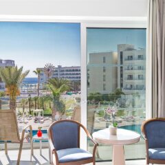 Tsokkos Beach Hotel Протарас гостиничный бар