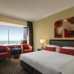 Отель Towers Rotana - Dubai комната для гостей фото 3