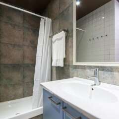 Апартаменты Bhm1-028 Apartment Near Las Ramblas ванная