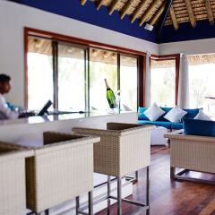 Отель Heritage Le Telfair Golf & Wellness Resort гостиничный бар