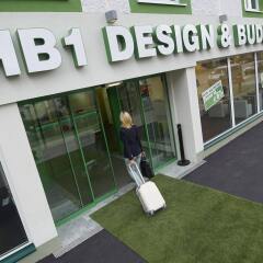 Hb1 Design And Budget Hotel Wien Schoenbrunn Вена городской автобус