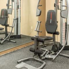 Отель Quality Inn & Suites Колумбус фитнесс-зал фото 2