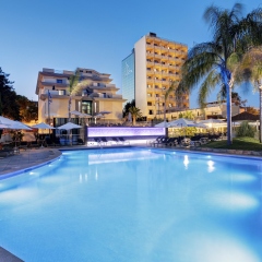 Отель Isla Mallorca & Spa бассейн
