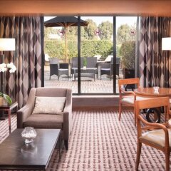 Sheraton Roma Hotel & Conference Center гостиничный бар