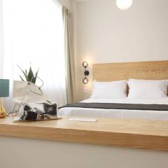 Отель Live In Athens Acropolis Suites Афины в номере