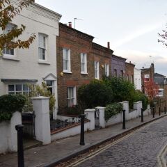 Отель Home With Roof Terrace Hampstead Village Лондон
