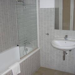 Апартаменты Apartments Dirsa Parc Güell ванная