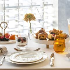 Отель Brown Acropol by Brown Hotels Греция, Афины - отзывы, цены и фото номеров - забронировать отель Brown Acropol by Brown Hotels онлайн питание фото 3