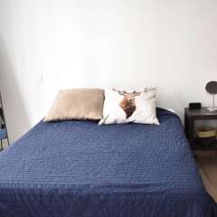 Апартаменты 1 Bedroom Apartment Near Sacré-cœur комната для гостей фото 4