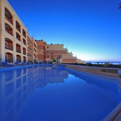 Grand Hotel Gozo бассейн фото 2