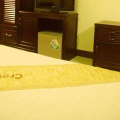 Crown Hotel сейф в номере