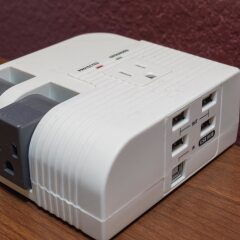 Отель Red Roof Inn Meridian сейф в номере