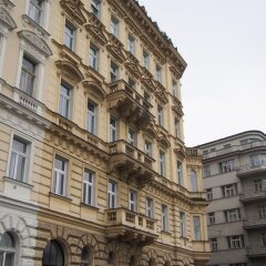 Отель Museum Inn городской автобус