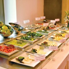 Ramada Istanbul Asia Турция, Стамбул - отзывы, цены и фото номеров - забронировать отель Ramada Istanbul Asia онлайн питание фото 3