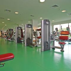 Al Raha Beach Hotel Villas фитнесс-зал фото 4