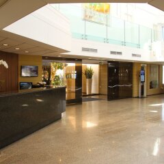 Crystal Springs Beach Hotel интерьер отеля