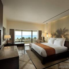 Отель Hilton Phuket Arcadia Resort and Spa комната для гостей фото 4