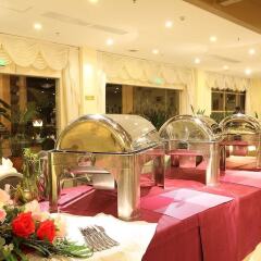 Отель Grand River Resort - Guangzhou питание