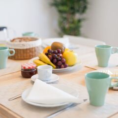 Апартаменты Santa Justa Apartments 24, Downtown Center питание