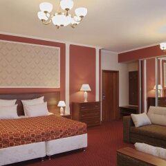 Гостиница Villa Classic в Самаре отзывы, цены и фото номеров - забронировать гостиницу Villa Classic онлайн Самара комната для гостей фото 5