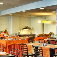 Hotel Rebro питание