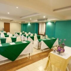 Отель Tanaosri Resort