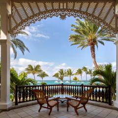 Отель The Residence Mauritius бассейн