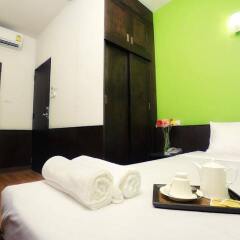 Отель Baan Namtarn Guest House Бангкок комната для гостей фото 3