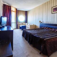 Апартаменты Menada Forum Apartments комната для гостей фото 3
