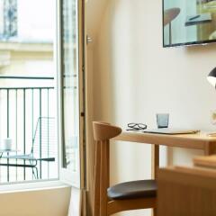 Отель 9Hotel Republique 4* Стандартный номер с различными типами кроватей фото 46