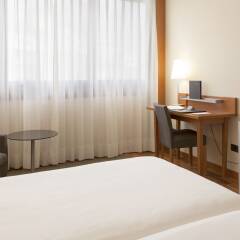 AC Hotel Genova by Marriott Генуя удобства в номере