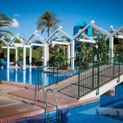 Отель Benal Beach Group
