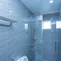 Отель Silver Moon Villa Hoi An - Guest House ванная фото 2