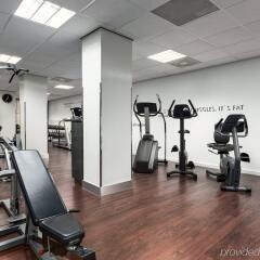 Отель NH Amsterdam Centre фитнесс-зал
