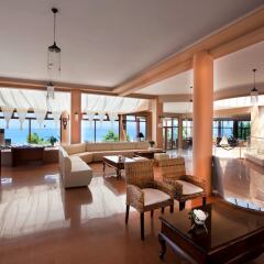 Alia Palace Luxury Hotel and Villas интерьер отеля фото 2
