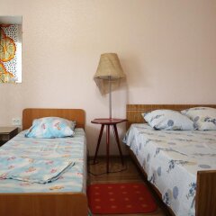 Гостиница Хостел Сочи в Сочи 1 отзыв об отеле, цены и фото номеров - забронировать гостиницу Хостел Сочи онлайн комната для гостей фото 2