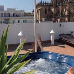 Отель Jeys Catedral Jerez Испания, Херес-де-ла-Фронтера - отзывы, цены и фото номеров - забронировать отель Jeys Catedral Jerez онлайн бассейн фото 2